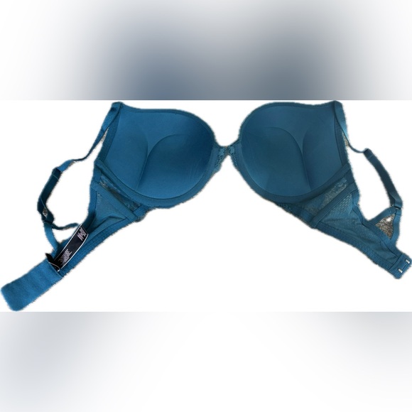 VS Bombshell Bra 34D - Picture 2 of 3